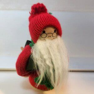 NWT Ljungstroms Tomte of Sweden Santa Claus w/green tree 4"